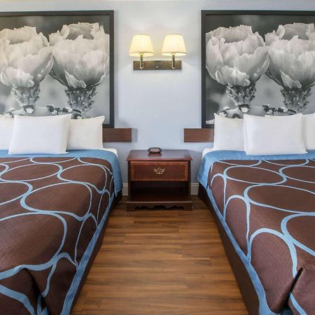Super 8 By Wyndham Garland North Dallas Area Ngoại thất bức ảnh