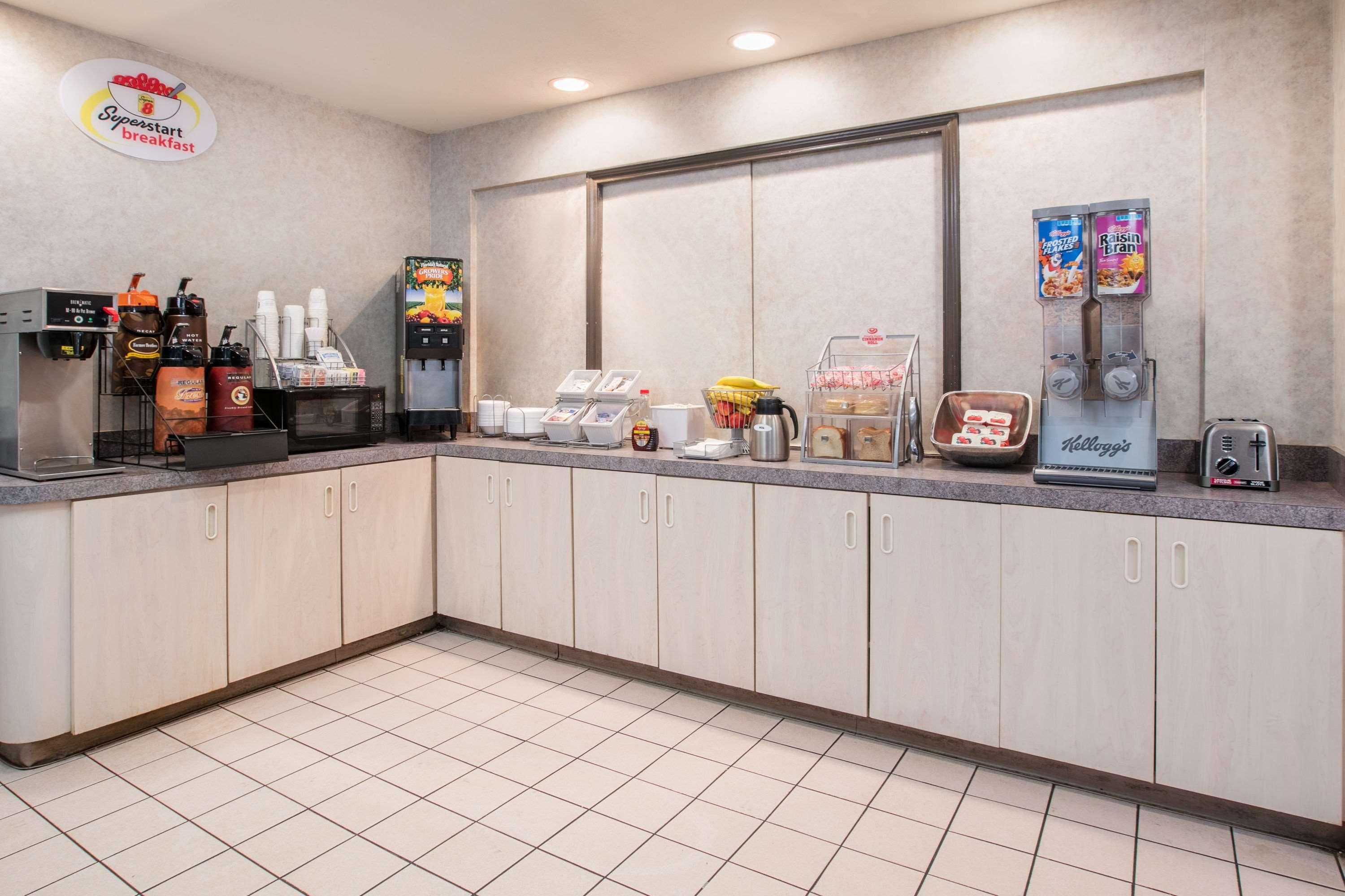 Super 8 By Wyndham Garland North Dallas Area Ngoại thất bức ảnh