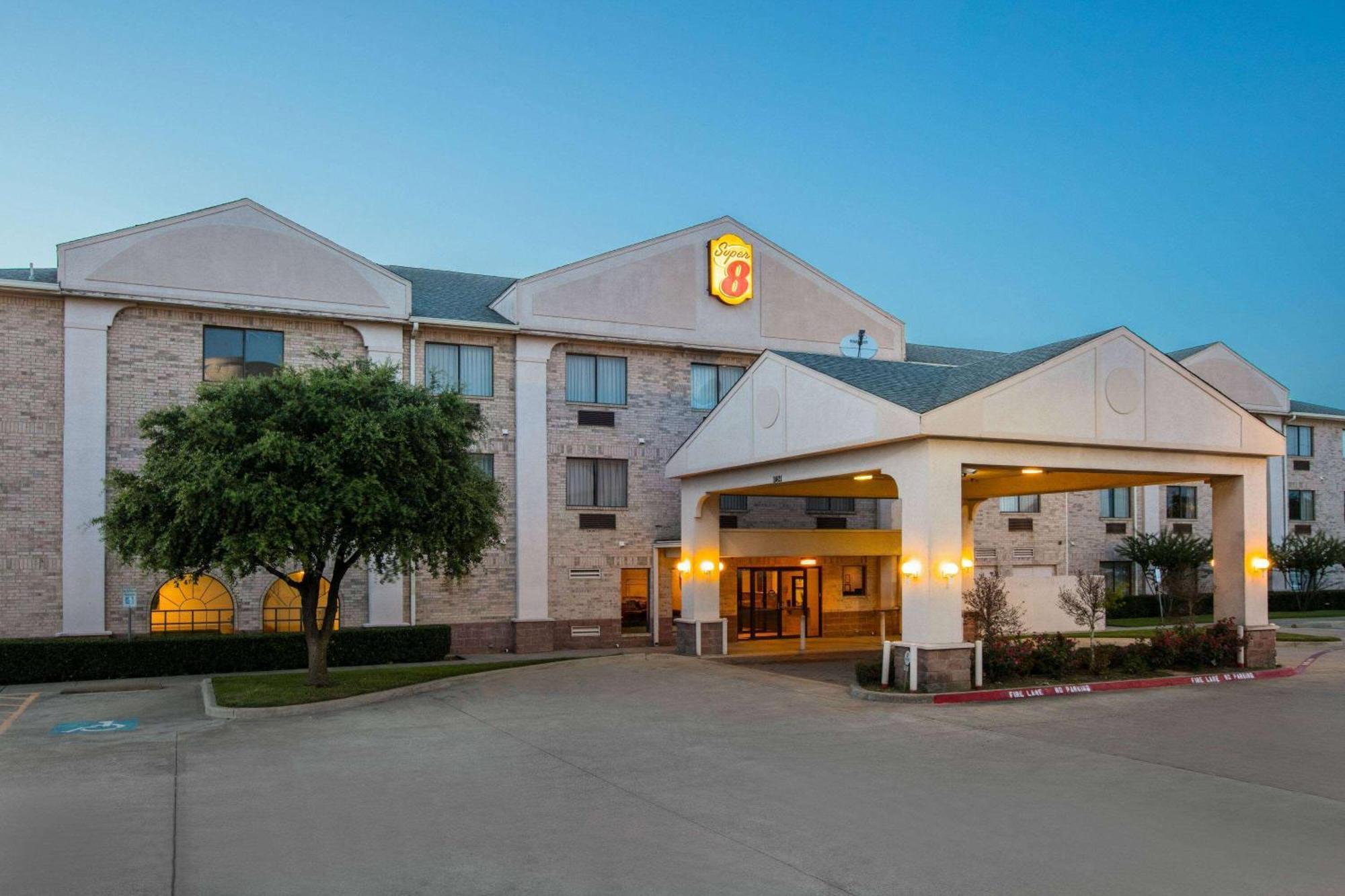 Super 8 By Wyndham Garland North Dallas Area Ngoại thất bức ảnh
