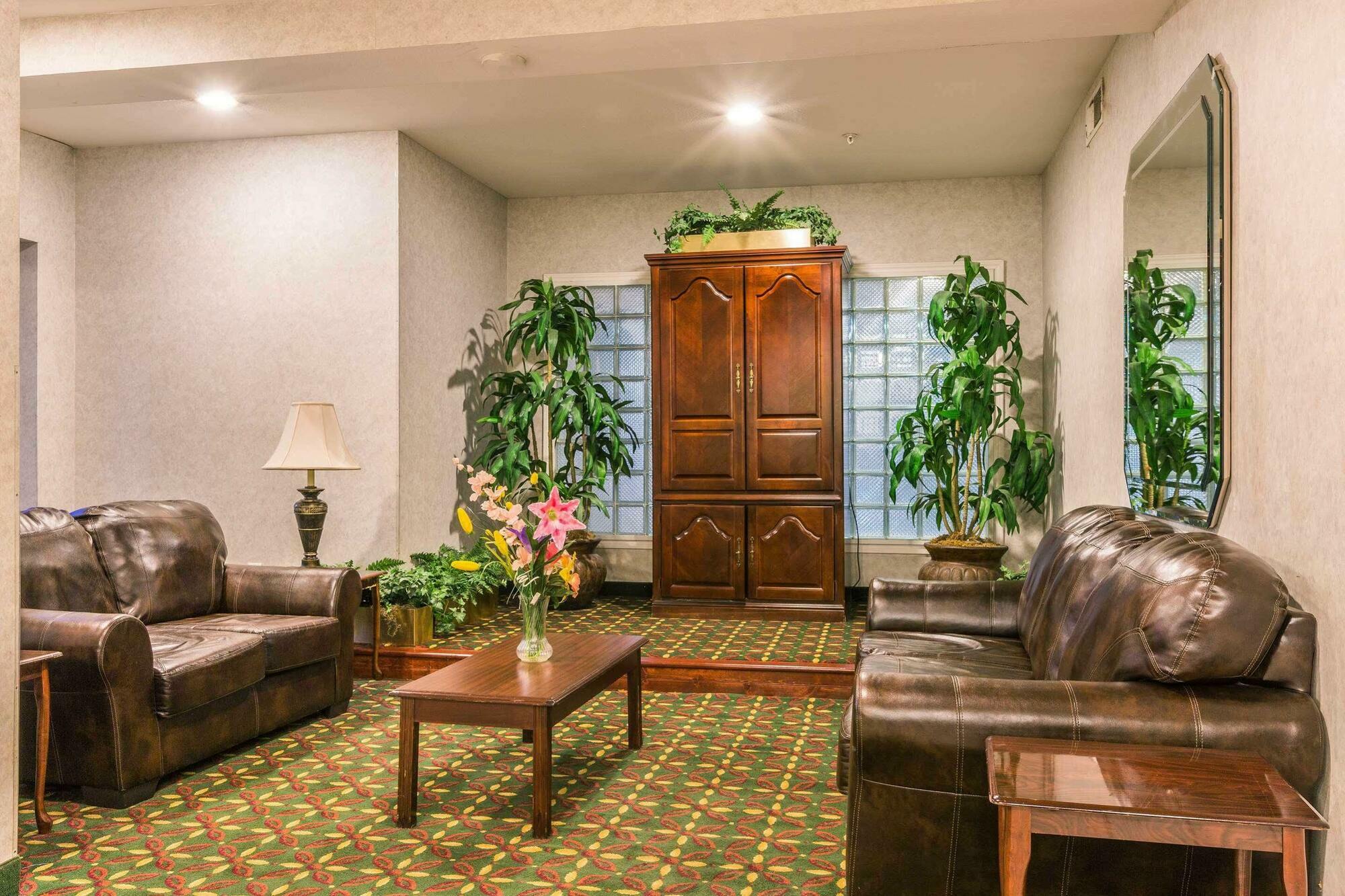 Super 8 By Wyndham Garland North Dallas Area Ngoại thất bức ảnh